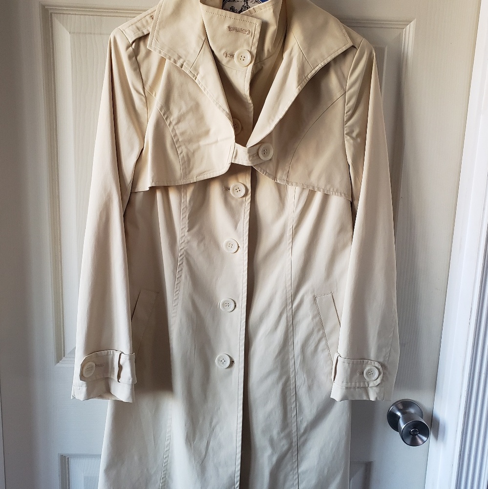 Miu Miu Women's Raincoat